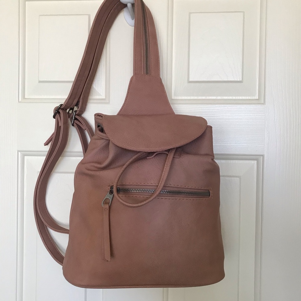 NWT Universal Threads mini backpack 🎒